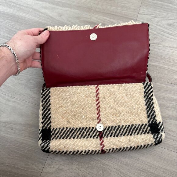 Burberry Wool Bag One Size Color Cream Black Red - Picture 3 of 6